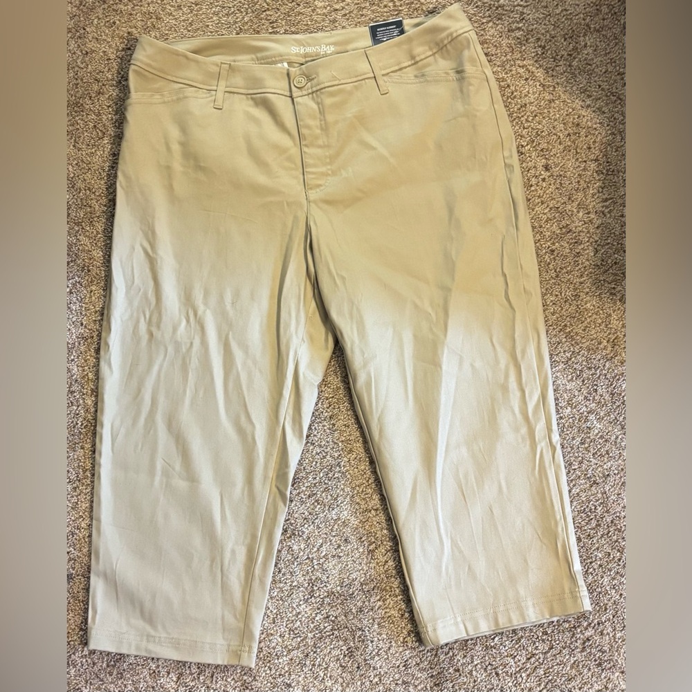 St. John's Bay Women's Plus Size Tan Pants (NWT)